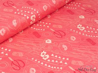 Baumwollstoff Blumen und Näh- utensilien 