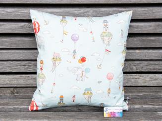 Kissenbezug 40x40 cm, fliegende Häuser und Elefanten 